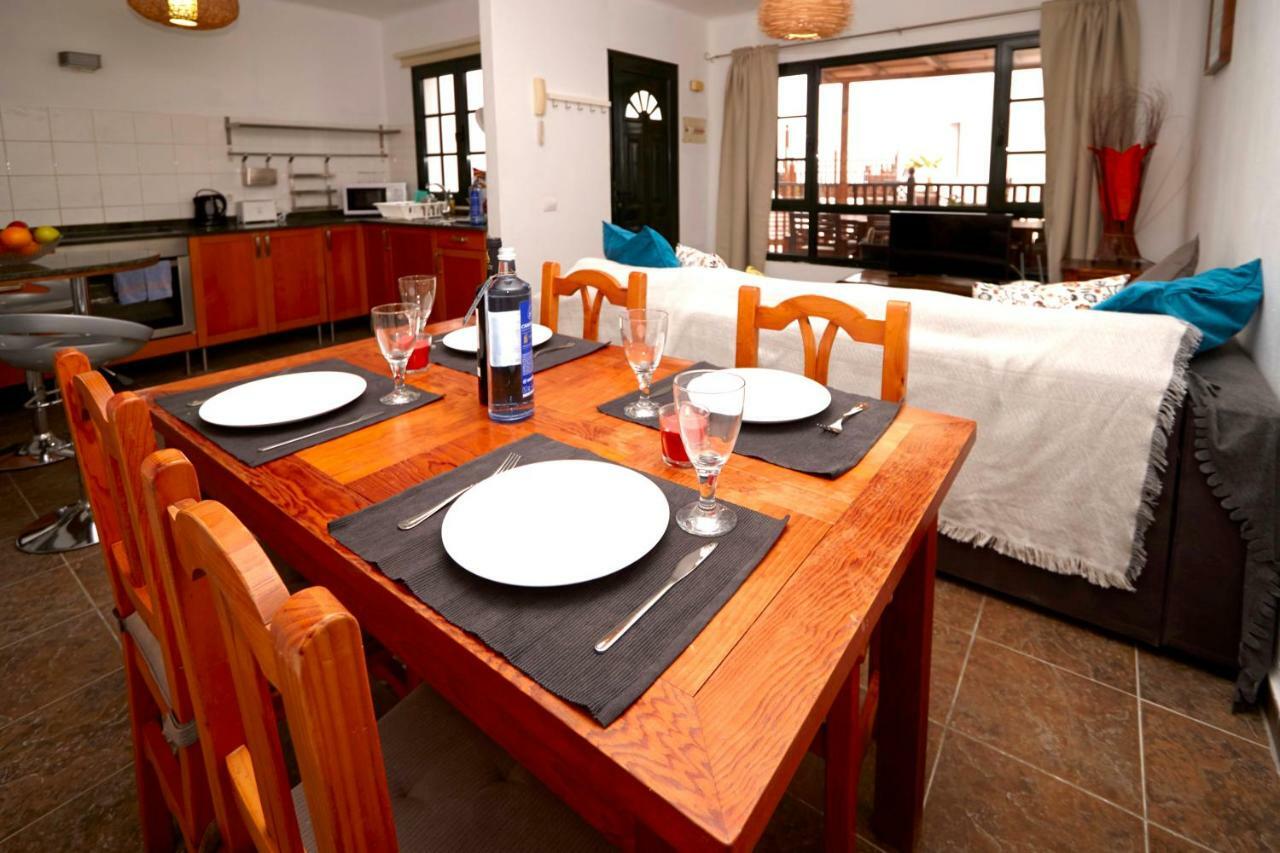Casa Margarita - Shared Pool - Close To Seafront Promenade Punta Mujeres Kültér fotó