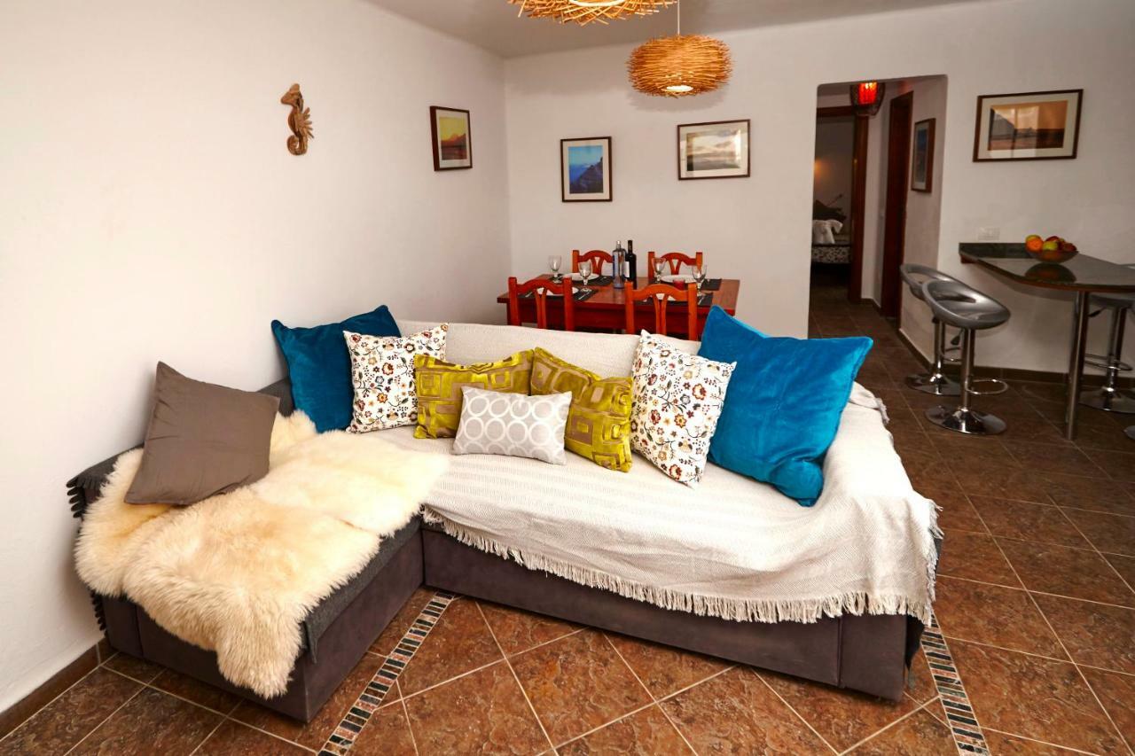 Casa Margarita - Shared Pool - Close To Seafront Promenade Punta Mujeres Kültér fotó